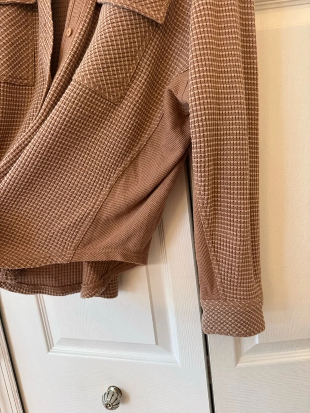 Aerie LumberJane Waffle Shirt Oversized Button Up Brown Tan Womens size Small - Picture 5 of 10